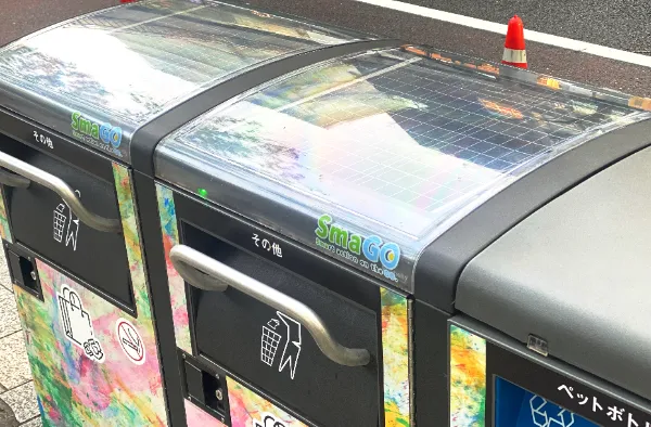 スマートゴミ箱 SmaGOの写真、表参道